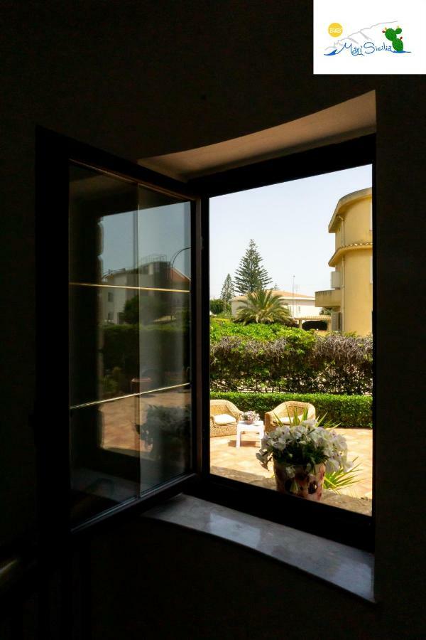 B&B Marìsicilia Porto Empedocle Exterior foto